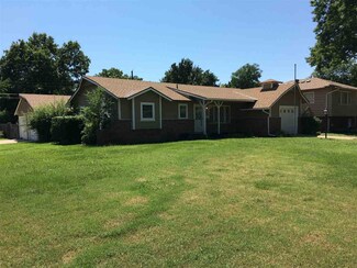 4209 W Westport St, Wichita, KS 67212
