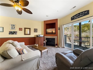 464 Cedar Heights Dr Unit 3B, Camdenton, MO 65020