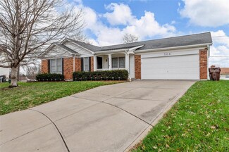 508 Summerwood Ct, Saint Peters, MO 63376