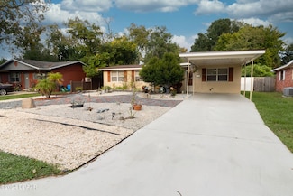 1465 Wildrose Ln, Daytona Beach, FL 32117