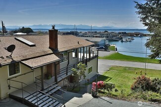 3621 Shorewood Ave, Greenbank, WA 98253