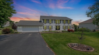 3894 E Whippoorwill Ln, Byron, IL 61010