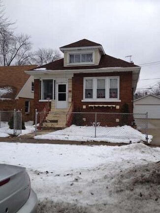 4141 Center Ave, Lyons, IL 60534