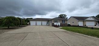 1134 Church St, Jesup, IA 50648