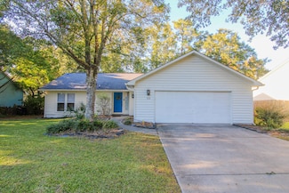1121 Parkway Dr, Mount Pleasant, SC 29464