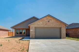 932 E Municipal Dr, Lubbock, TX 79403