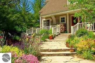 6750 W Harbor Hwy, Glen Arbor, MI 49636
