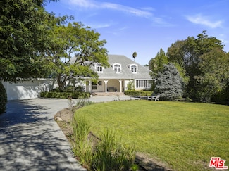 13161 Addison St, Sherman Oaks, CA 91423