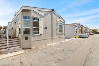 8250 Lankershim Blvd Unit 27, North Hollywood, CA 91605