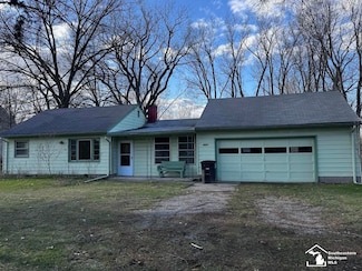 2642 W Samaria Rd, Temperance, MI 48182