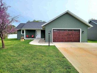 29010 Serenity Ln, Elkhart, IN 46517