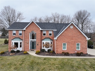 107 Chaucer Ct, Coraopolis, PA 15108