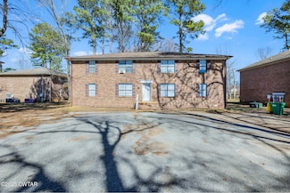 103 Harts Bridge Rd W, Jackson, TN 38301