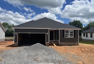1515 Fredrick Dr, Clarksville, TN 37042