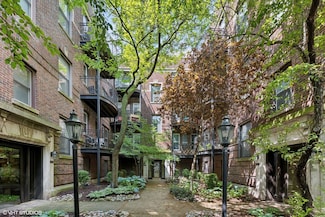 3644 N Pine Grove Ave Unit 3, Chicago, IL 60613