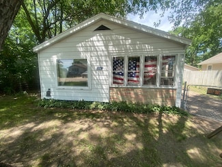 820 Taft Rd, Rockford, IL 61109