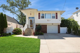 200 E Euclid St, Valley Stream, NY 11580