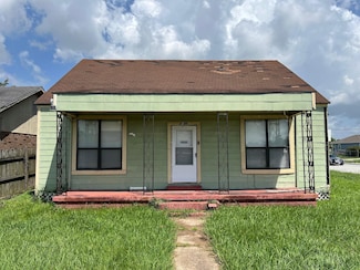 2849 12th St, Port Arthur, TX 77640