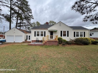 103 S 4th St, MacClesfield, NC 27852