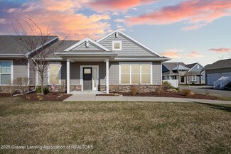 3334 Hamlet Cir, East Lansing, MI 48823