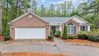 220 Lake Hills Rd Unit 6, Pinehurst, NC 28374