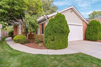 4079 Irvine Oval, Medina, OH 44256