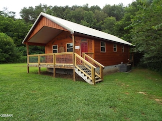 6018 Larkmoor Rd, Cosby, TN 37722