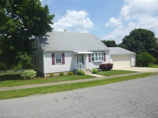 2420 Burbank Ave, Youngstown, OH 44509