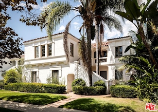 1111 S Crescent Heights Blvd, Los Angeles, CA 90035