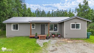 1668 S Oat St, Wasilla, AK 99654