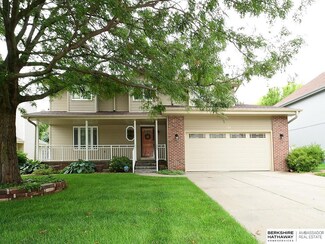1322 N 161st St, Omaha, NE 68118