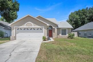 574 Valencia Place Cir, Orlando, FL 32825