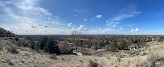 5802 W Hill Rd, Boise, ID 83703