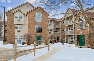 430 Cunat Blvd Unit 3G, Richmond, IL 60071