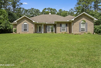 22215 Silver Hawk, Saucier, MS 39574