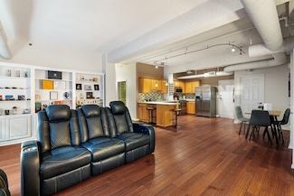 23-33 Middle St Unit 11, Lowell, MA 01852