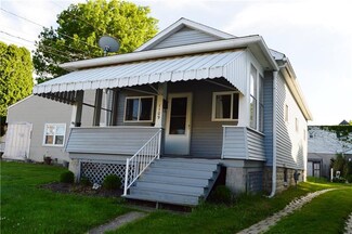1109 Lane Ave, Natrona Heights, PA 15065