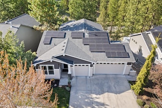 413 NW Flagline Dr, Bend, OR 97701