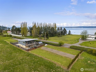 2200 E Marrowstone Rd, Nordland, WA 98358
