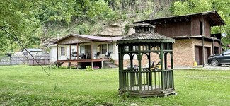 1455 Royalton Rd, Salyersville, KY 41465