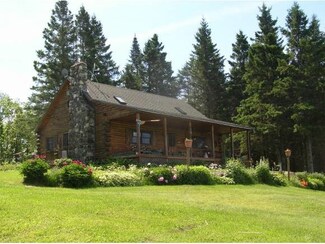 792 Weaks Place, East Hardwick, VT 05836