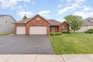 1073 Hawthorne Ave, Beecher, IL 60401