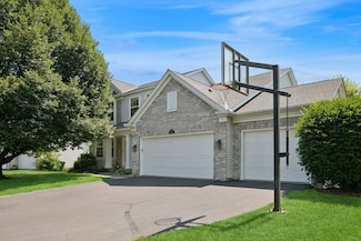 13186 Elderberry Ct, Saint Paul, MN 55124