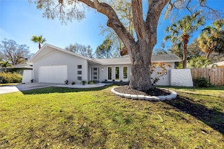1100 Webb Dr, Clearwater, FL 33755