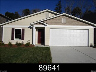 2484 Whirlwind Ln, Asheboro, NC 27203