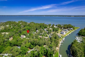 103 Arborvitae Ct, Atlantic Beach, NC 28512