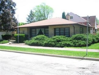 1547 Newberry Ave, La Grange Park, IL 60526