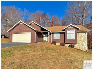 410 Marhill Dr, Ridgeway, VA 24148