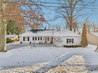 1126 Greenvale Ave, Akron, OH 44313