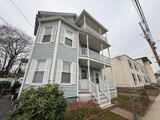 269 Mechanic St, Southbridge, MA 01550